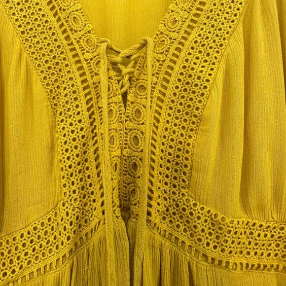 Torrid Blouse 2X Mustard Yellow Crochet Corset Style Neckline Bohemian Fall Top - Picture 3 of 7